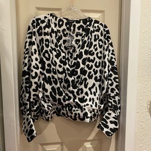 NWT express Sz L cheetah blouse